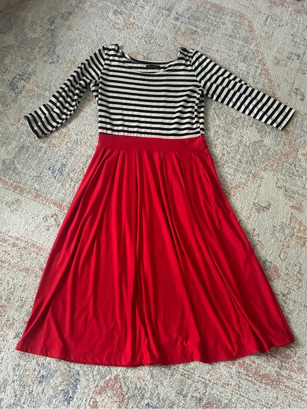 Retro Style Women’s Dress